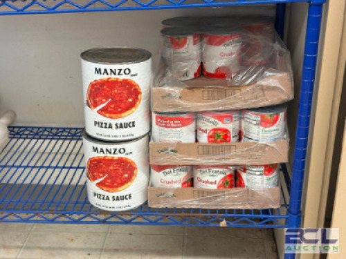 LARGE GROUP OF TOMATOES