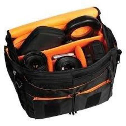 DESCRIPTION: (1) SHOULDER BAG BRAND/MODEL: CAMLINK INFORMATION: BLACK, HEAVY DUTY SIZE: 33 X 14 X 25 CM RETAIL$: $39.99 EA QTY: 1