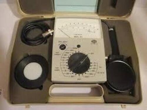 DESCRIPTION: (1) LIGHT METER BRAND/MODEL: AEMC #814 INFORMATION: USED, SEE INSPECTION RETAIL$: $149.95 EA QTY: 1