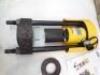 DESCRIPTION: (1) CRIMP HEADBRAND/MODEL: PARKER #82C-CHDINFORMATION:&nbsp;CRIMP HEAD ONLYRETAIL$: $2209.99 EAQTY: 1 - 2