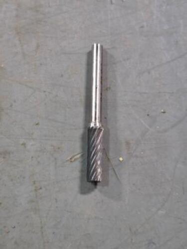 DESCRIPTION: (6) CARBIDE CYLINDER BUR BRAND MODEL WESTWARD 19D645 SIZE: 1/2"" DIA RETAIL$: $72.65 QTY: 6