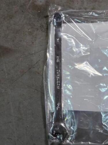 DESCRIPTION: (10) COMINATION WRENCHES BRAND MODEL WESTWARD 33M576 SIZE: 1/4" RETAIL$: $85.40 QTY: 10
