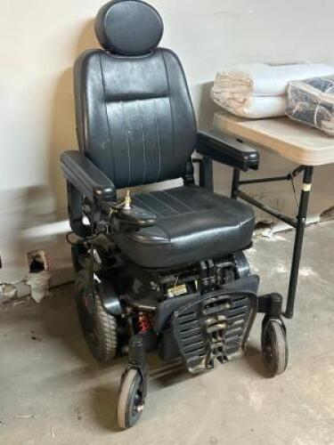 QUICKIE PULSE 6 POWER WHEELCHAIR