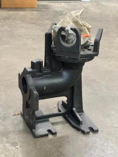 IRON VERTICAL DISCHARGE BASE