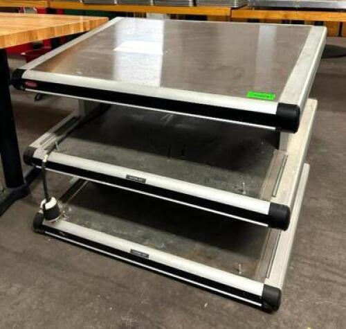 DESCRIPTION: HEATED COUNTERTOP GRAB-N-GO BRAND/MODEL: HATCO LOCATION: BAY 6 QTY: 1