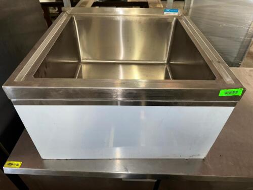 DESCRIPTION BK BKMS-2424-12 STAINLESS MOP SINK. NEW. BRAND / MODEL: BK BKMS-2424-12 ADDITIONAL INFORMATION RETAILS FOR $500 LOCATION BAY 6 QTY 1