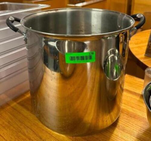 DESCRIPTION: 12" STAINLESS STOCK POT SIZE: 12"X12" LOCATION: BAY 6 QTY: 1
