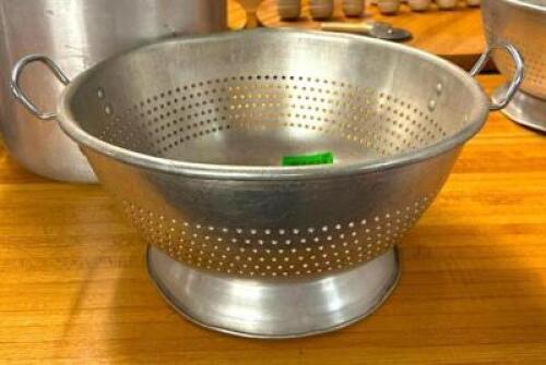 DESCRIPTION: 16" STAINLESS COLANDER LOCATION: BAY 6 QTY: 1