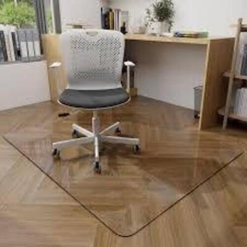 DESCRIPTION: (1) ROLLING CHAIR MAT FOR HARDWOOD BRAND/MODEL: VEVOR INFORMATION: CLEAR, NO CHAIR INCLUDED RETAIL$: $64.0 EA QTY: 1