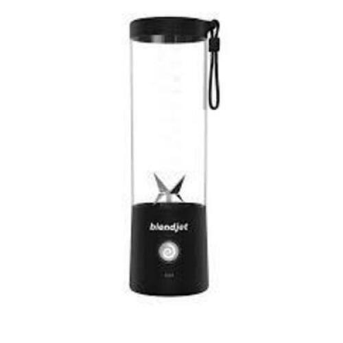 DESCRIPTION: (2) HANDHELD PORTABLE BLENDERS BRAND/MODEL: BLEND JET INFORMATION: BLACK SIZE: 20 OZ RETAIL$: $21.00 EA QTY: 2