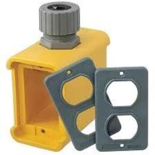 DESCRIPTION: (1) WATERTIGHT PORTABLE OUTLET BOX BRAND/MODEL: HUBBELL #HBL3000 INFORMATION: PLASTIC RETAIL$: $66.89 EA QTY: 1