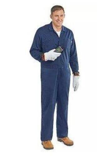 DESCRIPTION: (1) BOX OF APPROX (5) FIRE RESISTANT CLOTHES BRAND/MODEL: PRODUCT NUMBER #ICC9NY-5XR SIZE: 6 RETAIL$: $95.00 EA QTY: 1