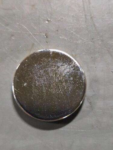 DESCRIPTION: (20) N52 NEODYMIUM DISK MAGNETS BRAND MODEL BUNTING N52P937125 SIZE: 0.937" DIA 14.8 LB PULLING FORCE RETAIL$: $58.50 QTY: 20