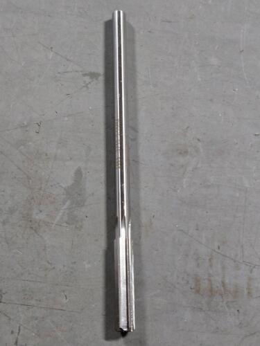 DESCRIPTION: (4) HSS CHUCKING REAMER BRAND MODEL MORSE 22211 SIZE: .0374" DIA RETAIL$: $195.60 QTY: 4