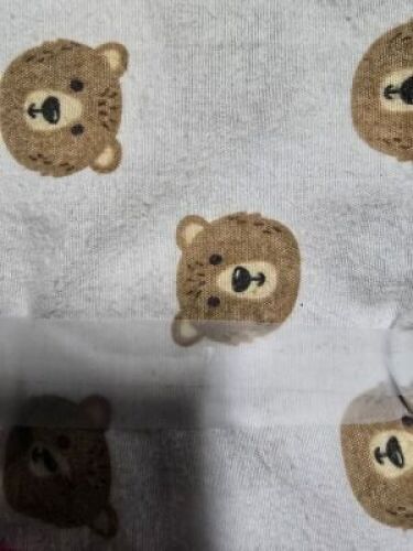 DESCRIPTION: (1) BUNDLE OF (3) FABRIC SCRAPS INFORMATION: SEE INSPECTION QTY: 1