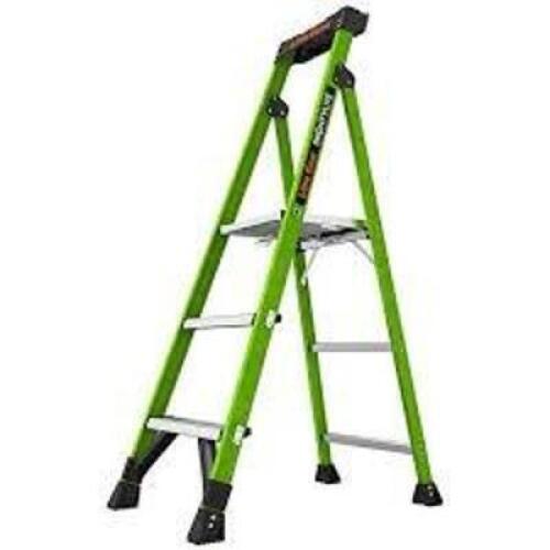 DESCRIPTION: (1) PLATFORM STEPLADDER BRAND/MODEL: LITTLE GIANT #15395001 INFORMATION: GREEN, FIBERGLASS, 300 LB LOAD CAPACITY, 17 LB WT SIZE: 5' RETAI