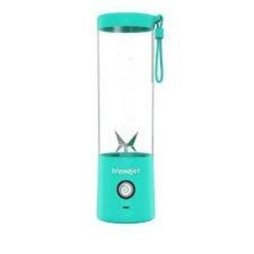 DESCRIPTION: (2) PORTABLE BLENDER BRAND/MODEL: BLENDJET INFORMATION: GREEN, BLACK SIZE: 20 OZ RETAIL$: $24.90 EA QTY: 2