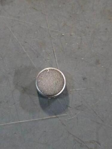 DESCRIPTION: (10) SAMARIUM COBALT RARE EARTH MAGNETS BRAND MODEL APPROVED VENDOR 6YA23 SIZE: 0.187" THICK 1/2" OUTSIDE DIA RETAIL$: $45.90 QTY: 10