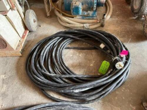 100' 30 AMP EXTENSION CORD