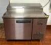 44" SINGLE DOOR REFRIGERATED PREP TABLE ON CASTERS