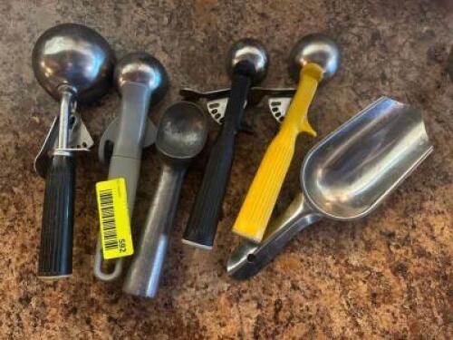 (6) - ASSORTED SCOOPS