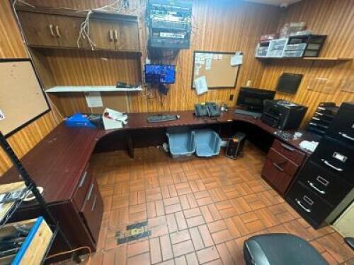 THREE PART / U SHAPED OFFICE DESK