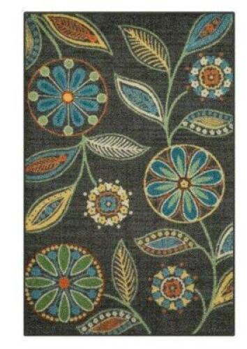 DESCRIPTION: (1) AREA RUG BRAND/MODEL: PRODUCT NUMBER #W5170 INFORMATION: GRAY SIZE: 7' X 10' RETAIL$: $363.99 EA QTY: 1