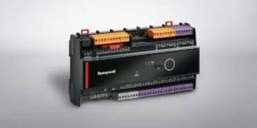DESCRIPTION: (5) BUILDING AUTOMATION CONTROLLERS RETAIL$: $400.00 EA QTY: 5