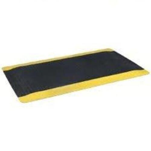 DESCRIPTION: (1) ANTI FATIGUE MAT BRAND/MODEL: CONDOR #38ZA89 INFORMATION: YELLOW AND BLACK SIZE: 3X4 RETAIL$: $211.76 EA QTY: 1