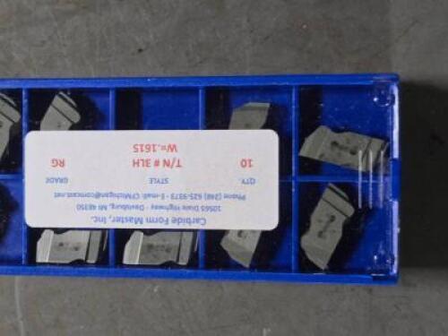 DESCRIPTION: (30) CARBIDE GROOVING INSERTS BRAND/MODEL: CARBIDE FORM MASTERS QTY: 30