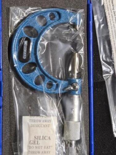 DESCRIPTION: (2) MECHANICAL OUTSIDE MICROMETER BRAND/MODEL: WESTWARD 2YNA8 SIZE: 1-2" RANGE RETAIL$: 60.9 QTY: 2