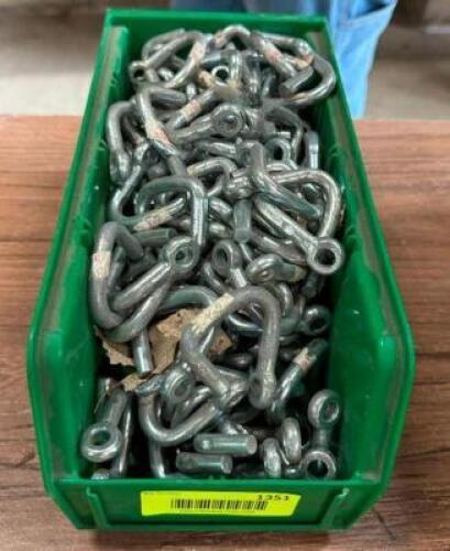 ASSORTED OPEN EYE HOOKS