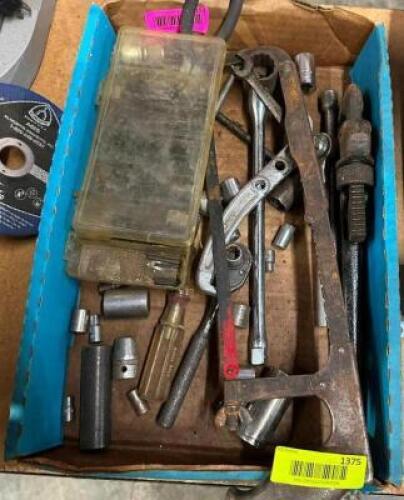 ASSORTED HAND TOOLS