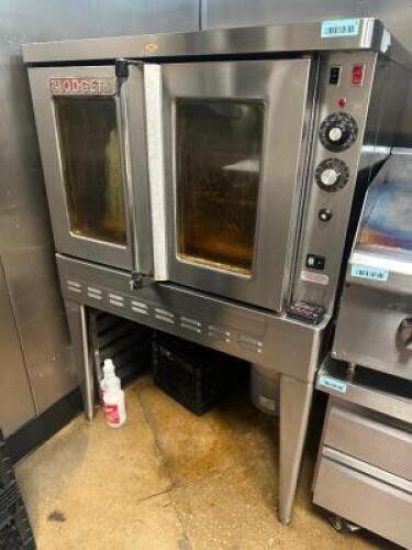 DESCRIPTION BLODGETT SINGLE DECK GAS CONVECTION OVEN. BRAND / MODEL: BLODGETT ADDITIONAL INFORMATION NATURAL GAS. W/ STAINLESS LEGS. VERY CLEAN AND IN