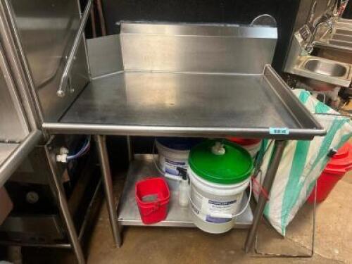 DESCRIPTION 40" HEAVY DUTY STAINLESS RIGHT SIDE CLEAN TABLE. SIZE 40" LOCATION KITCHEN QTY 1