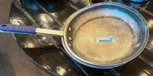 DESCRIPTION (2) 12" SKILLETS THIS LOT IS: SOLD BY THE PIECE SIZE 12" LOCATION BAR QTY 2