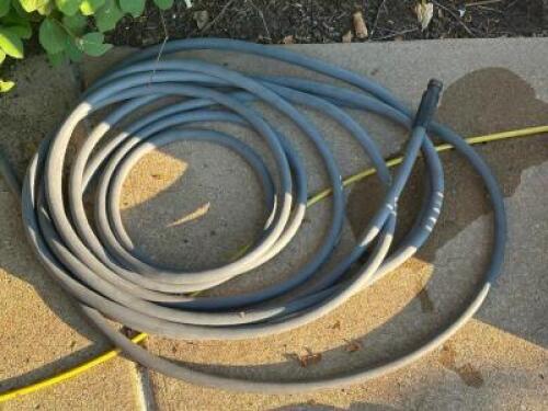 DESCRIPTION GARDEN HOSE THIS LOT IS: ONE MONEY LOCATION PATIO QTY 1