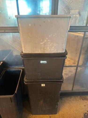 DESCRIPTION (5) 20 GALLON BAR SIDE TRASH CANS THIS LOT IS: SOLD BY THE PIECE LOCATION BAR QTY 5