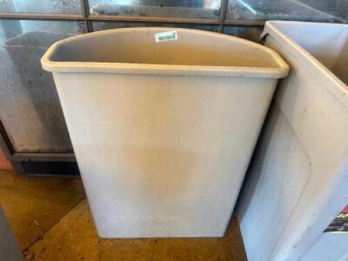 DESCRIPTION 20 GALLON SEMI CIRCLE TRASH CAN ( TAN ) LOCATION BAR QTY 1