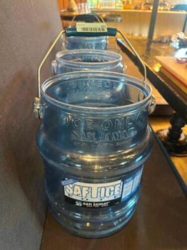 DESCRIPTION (2) CLEAR PLASTIC ICE BUCKETS THIS LOT IS: SOLD BY THE PIECE LOCATION BAR QTY 2