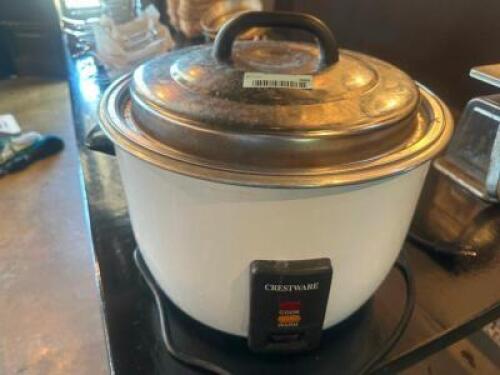 DESCRIPTION CRESTWARE ELECTRIC RICE COOKER BRAND / MODEL: CRESTWARE LOCATION MAIN SEATING QTY 1