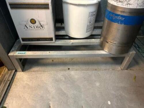 DESCRIPTION 24" ALUMINUM DUNNAGE RACK ADDITIONAL INFORMATION CONTENTS ARE NOT INCLUDED LOCATION KITCHEN QTY 1