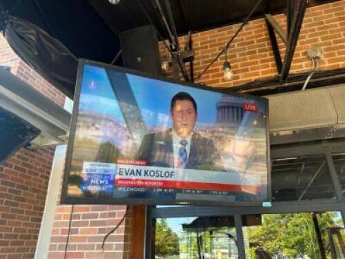 DESCRIPTION 55" SUNBRIGHT OUTDOOR FLAT SCREEN TV WITH MOUNT ADDITIONAL INFORMATION IN GOOD WORKING ORDER. RETAILS FOR $1700 NEW LOCATION PATIO QTY 1