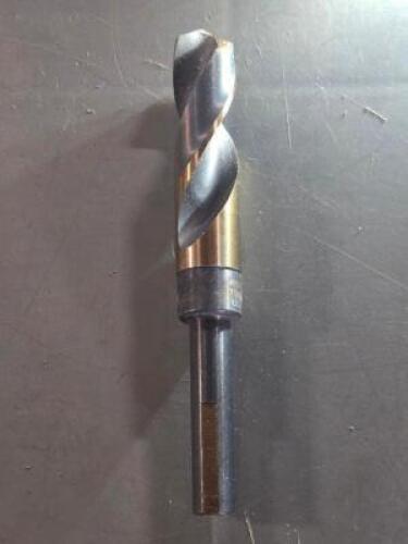 DESCRIPTION: (2) REDUCED SHANK DRILL BIT BRAND/MODEL: DRILLCO 1000N152 SIZE: 13/16" DIA 1/2" SD RETAIL$: 95.98 QTY: 2