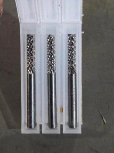 DESCRIPTION: (3) DIAMOND PATTERN ROUTER BITS BRAND/MODEL: SGS 73033 SIZE: 0.1880" DIA 5/8" LOC QTY: 3