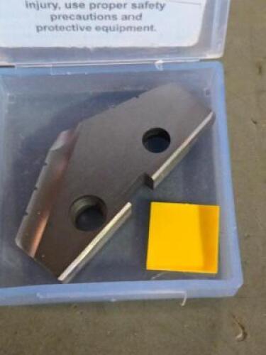 DESCRIPTION: (1) HSS SPADE DRILL INSERT BRAND/MODEL: ALLIED 133N-0124 SIZE: 1-3/4" RETAIL$: 60.75 QTY: 1