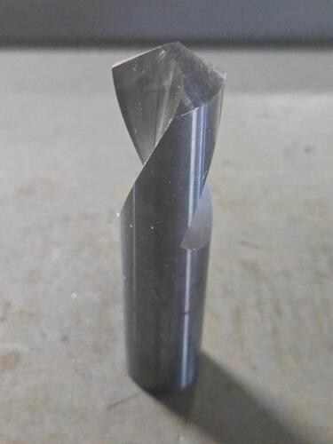 DESCRIPTION: (1) CARBIDE SPOTTING DRILL BRAND/MODEL: ACCUPRO 89698864 SIZE: 7/8" DIA 120* RETAIL$: 226.78 QTY: 1