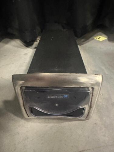 DESCRIPTION (10) SAN JAMAR SPRING LOADED NAPKIN DISPENSER ( RECESSED ) BRAND / MODEL: SAN JAMAR THIS LOT IS: SOLD BY THE PIECE LOCATION THEATER QTY 10