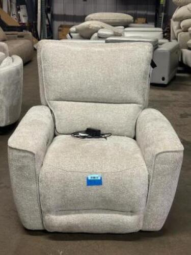 DEKLYN 40" ZER GRAVITY FABRIC RECLINER