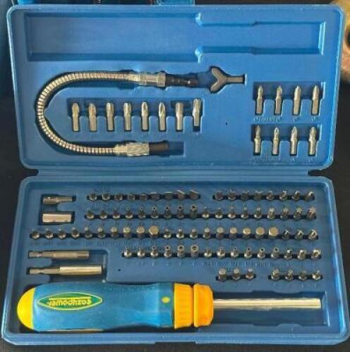 RATCHETING SCREWDRIVER AND BIT SET